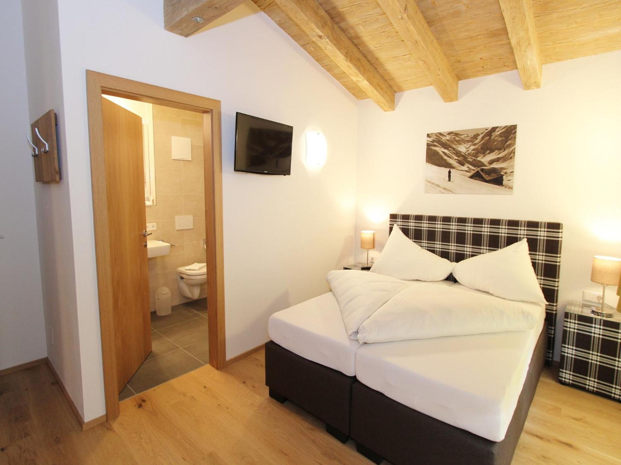 Modern Chalet With Sauna Near Ski Area In Saalbach Hinterglemm Salzburgerland Экстерьер фото