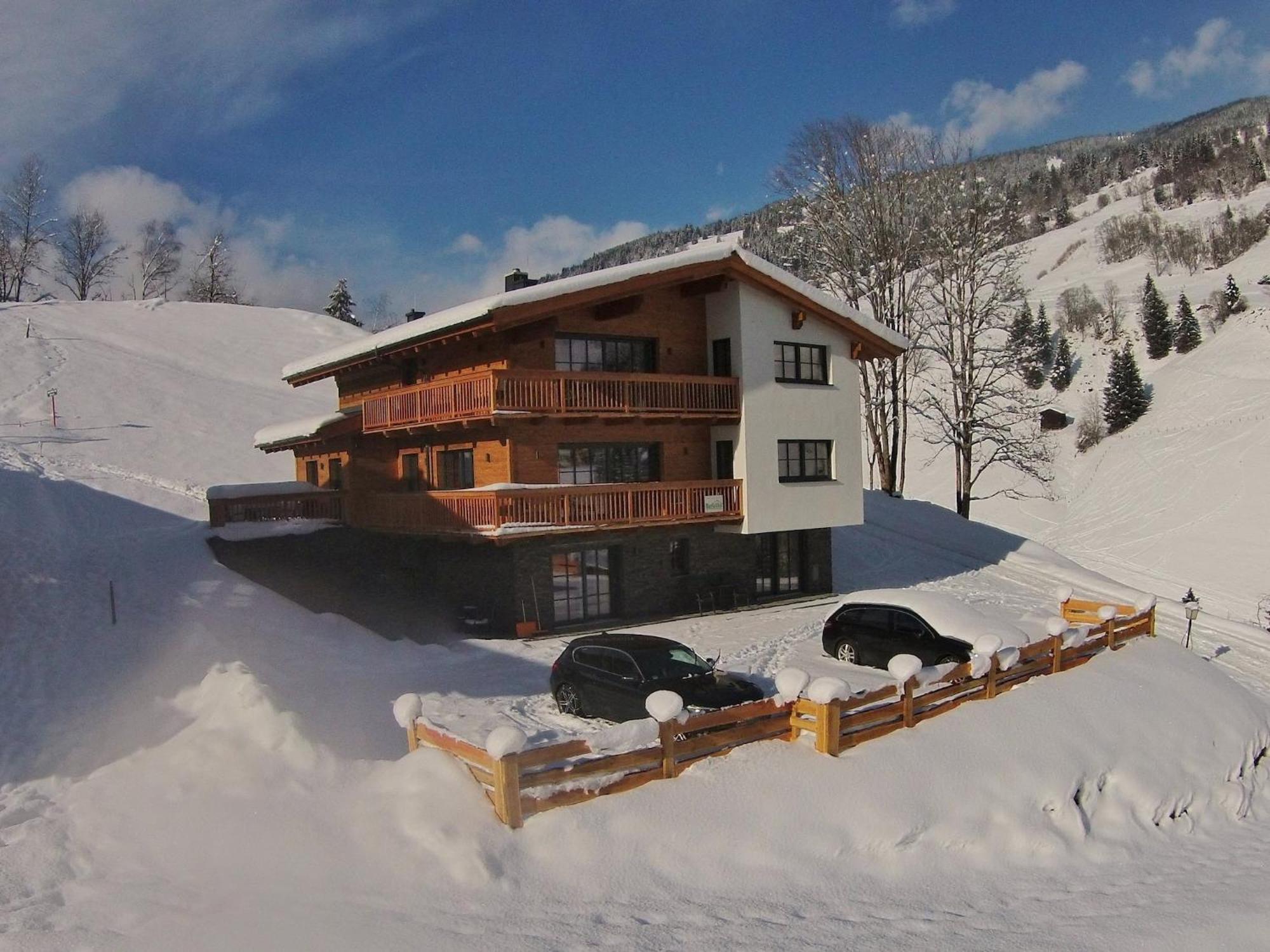 Modern Chalet With Sauna Near Ski Area In Saalbach Hinterglemm Salzburgerland Экстерьер фото